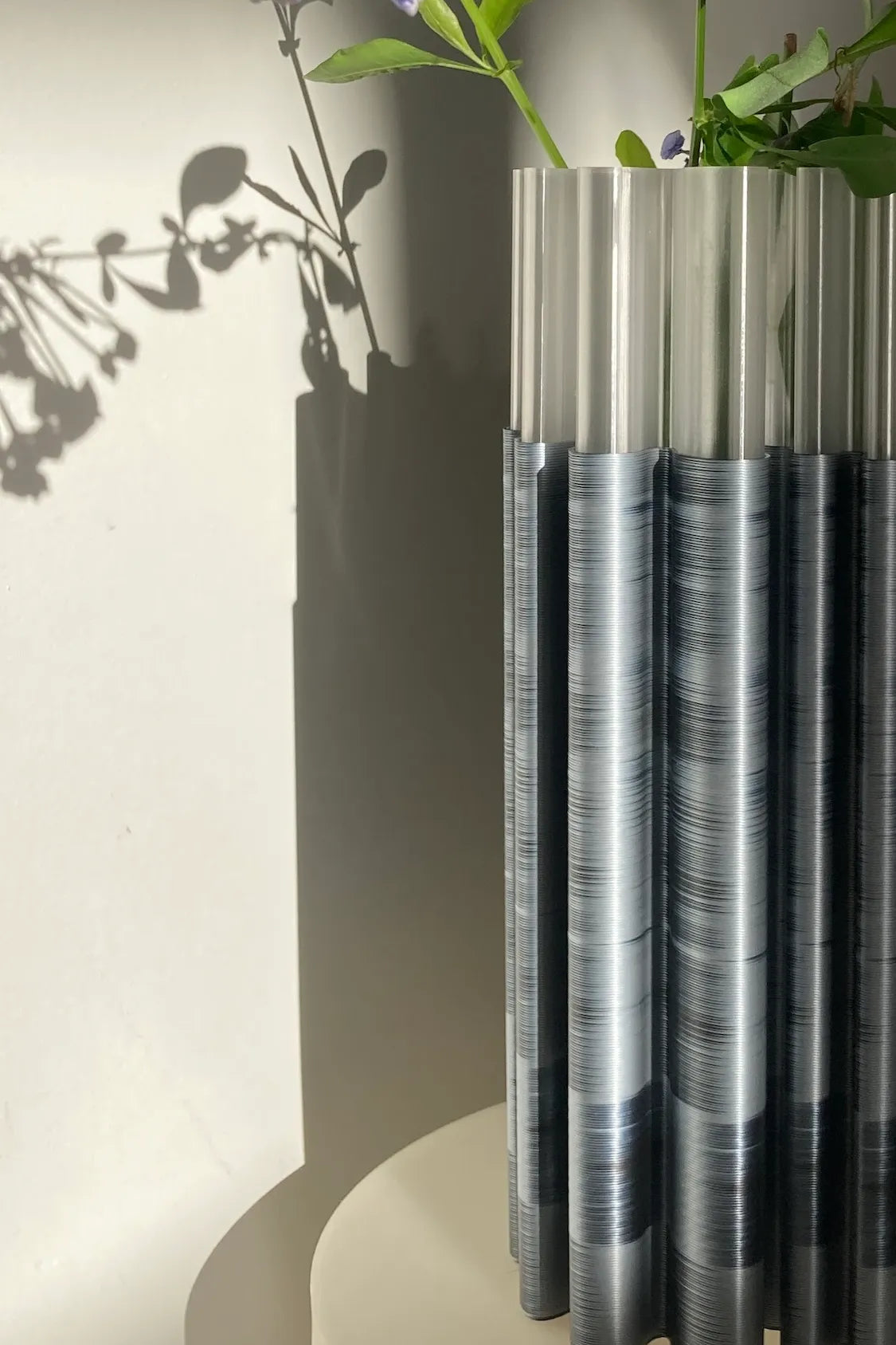 New Diplo Midnight Chrome – Vase organique 3D