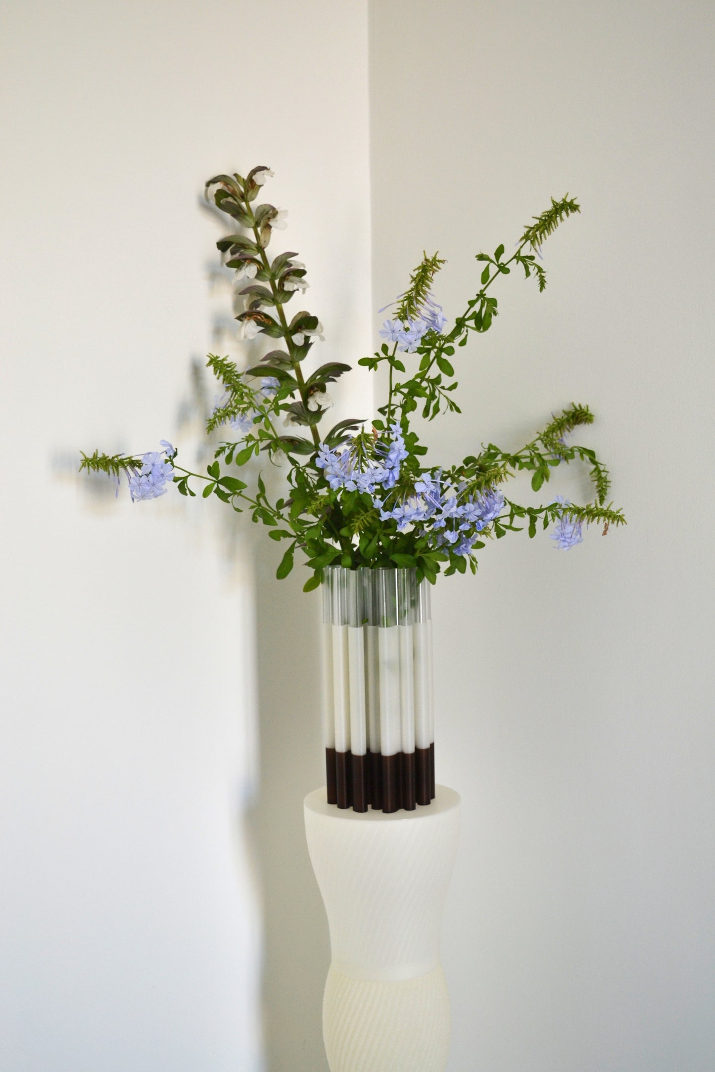 Diplo crushed brick vase