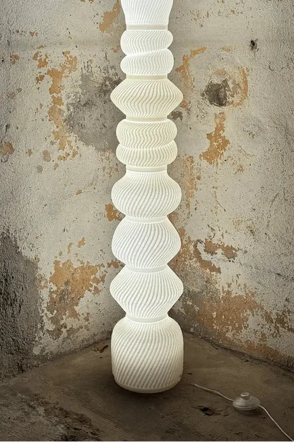 Lampadaire totem – Exélixi 156