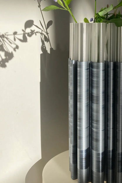 New Diplo Midnight Chrome – Vase organique 3D