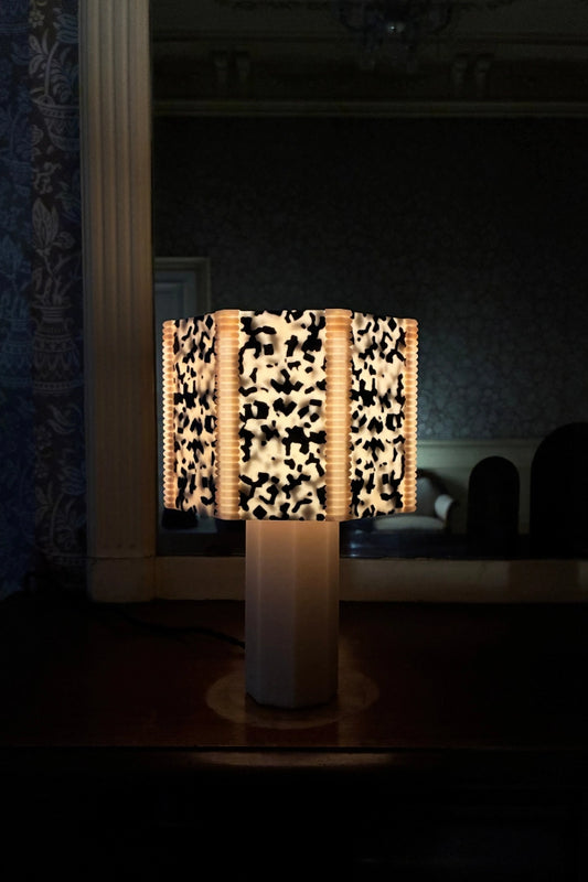 Brigitte - Lampe à poser rétro sensuelle imprimée en 3D