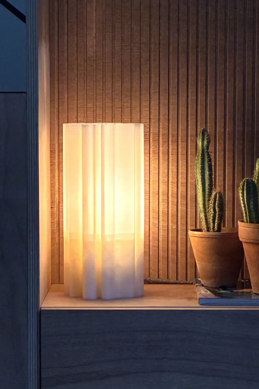 lampe organique blanche allumée