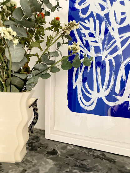 Wave vase